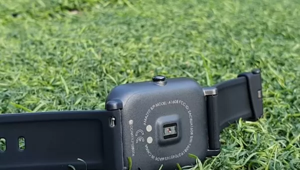 Как включить часы Amazfit Bip 14 d0bad0b0d0ba d0b2d0bad0bbd18ed187d0b8d182d18c d187d0b0d181d18b amazfit bip 65da010f1e4aa