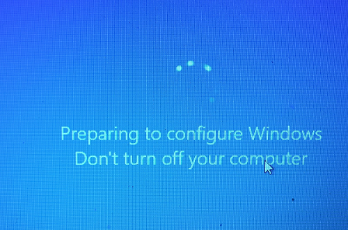 Windows завис после установки обновлений с нанписью Подготовка к настройке Windows. Не выключайте компьютер. что делать?