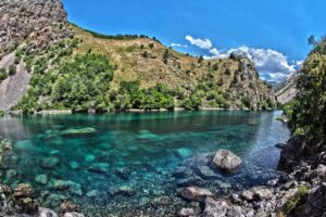 O’zbekistondagi eng go’zal ko’l qayerda joylashgan? 2 ozbekistondagi eng gozal kol qayerda joylashgan 65cae1b1d5306