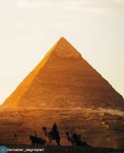piramidalar nega uchburchak simon qurilgan 65cb0d024fb36