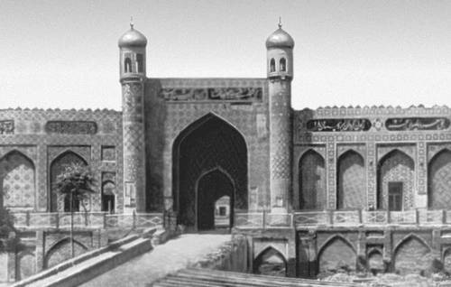 turk sultoni rus imperatori va buyuk britaniya bosh vaziri bilan korishgan toshkentlik qozi haqida toliq malumot oling 65d0b682c51ef