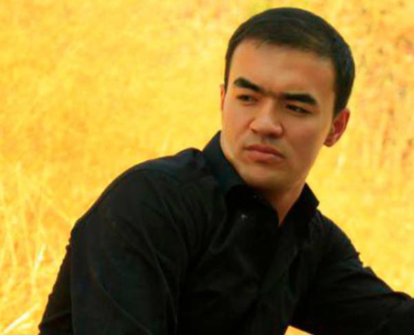 Мурод Манзур - Мусофир юртларда йигладим она (Мусофир 2) 3 Мурод Манзур - Мусофир юртларда йигладим она (Мусофир 2)