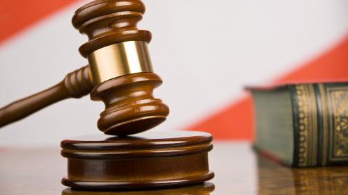 qanday holatlarda sudlarda sud majlislari videokonferensaloqa rejimida ocabbtkaziladi 660bcd9daef84