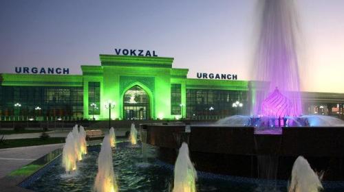 toshkentdan qarshi va bud185oroga qatnovchi ikkita elektropoyezd keltiriladi 660bd8fd5cf36